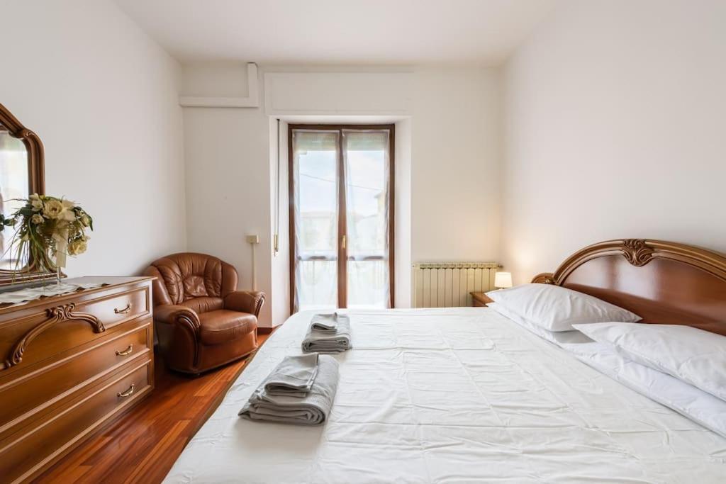 Parking & Wifi City Walls Apartment Pistoia Exteriör bild